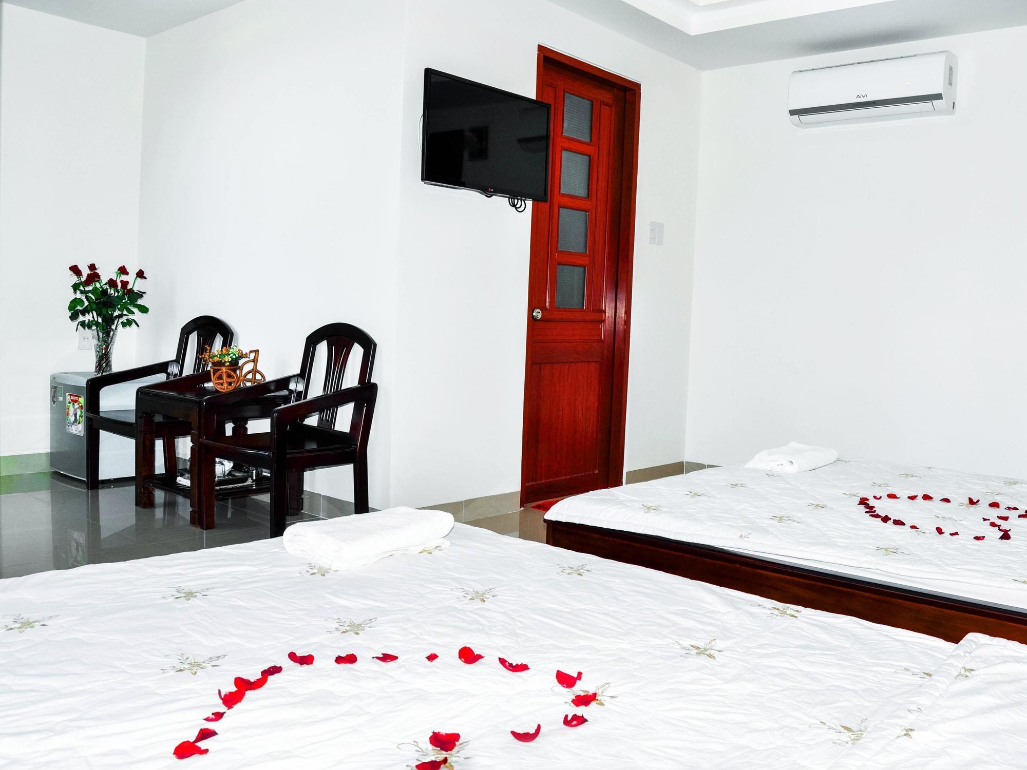 Thien Thanh Hotel - E Dragon Nha Trang Exterior photo